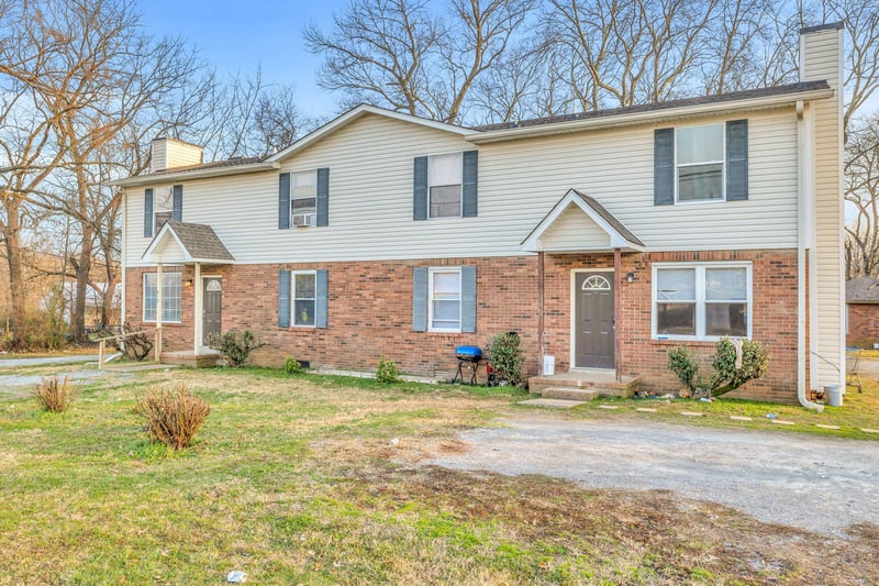 810 Anderson Ln, Madison, TN 37115