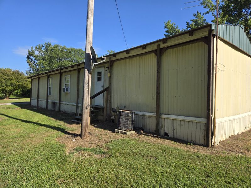 2550 Friendship Rd, Cross Plains, TN 37049