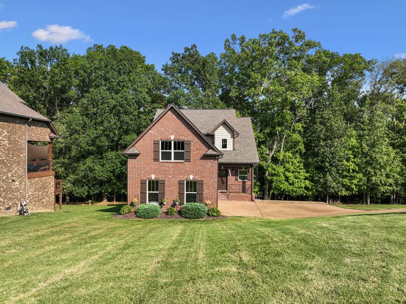 404 Zephyr Cv, Lebanon, TN 37087