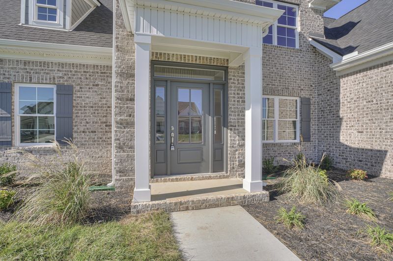 4119 Maples Farm Dr, Murfreesboro, TN 37127