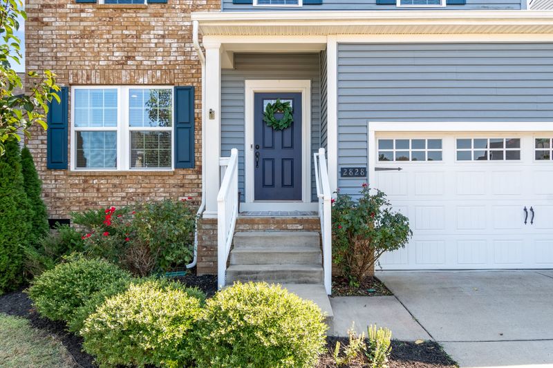 2828 Winterberry Dr, Columbia, TN 38401