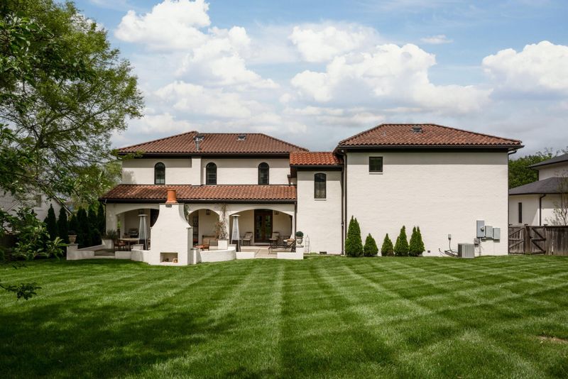 111 W Tyne Dr, Nashville, TN 37205