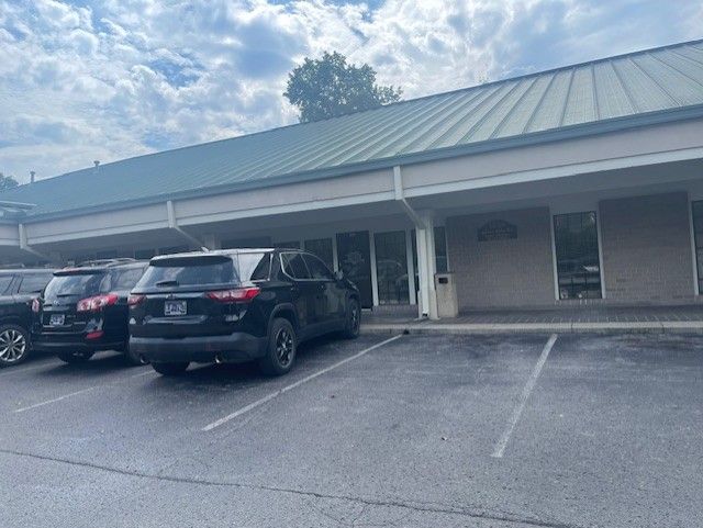 1009 N Highland Ave, Murfreesboro, TN 37130