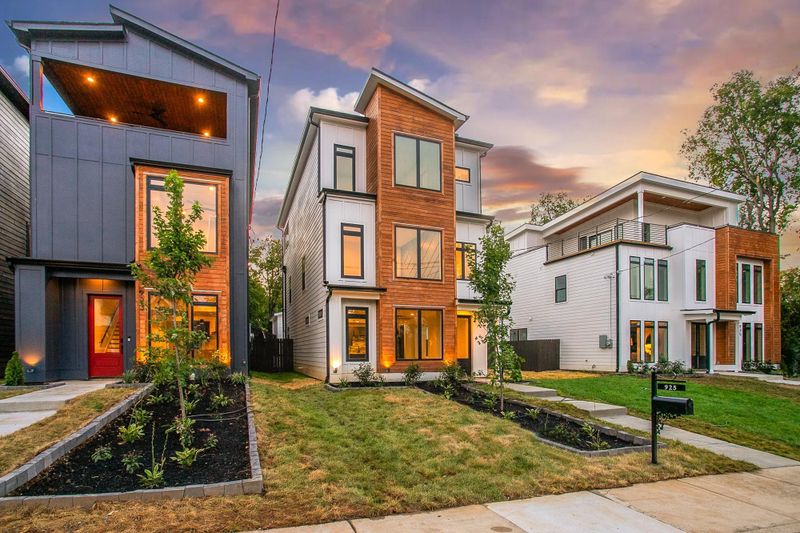925 31st Ave N, Nashville, TN 37209