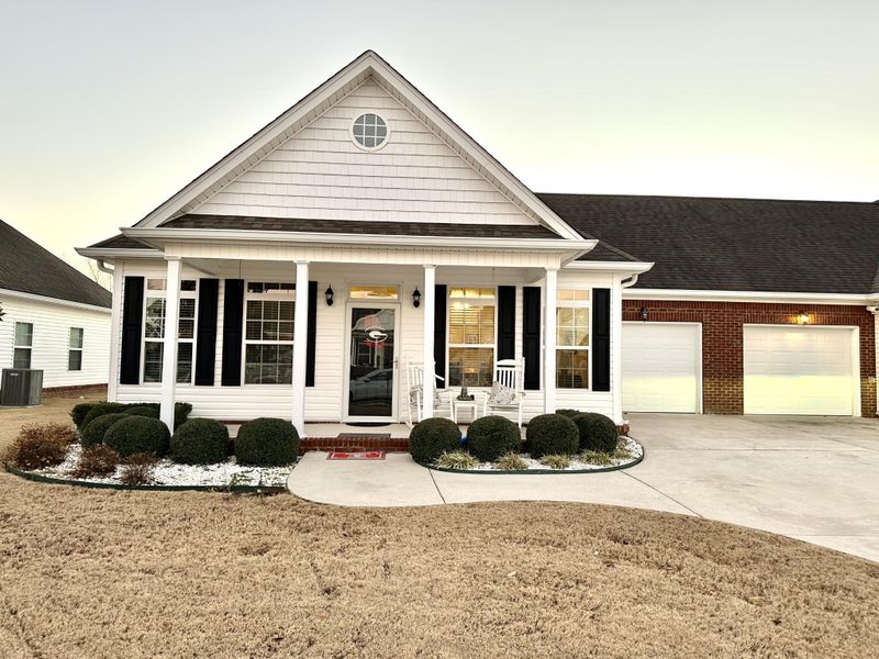 389 Heritage Dr, Chickamauga, GA 30707