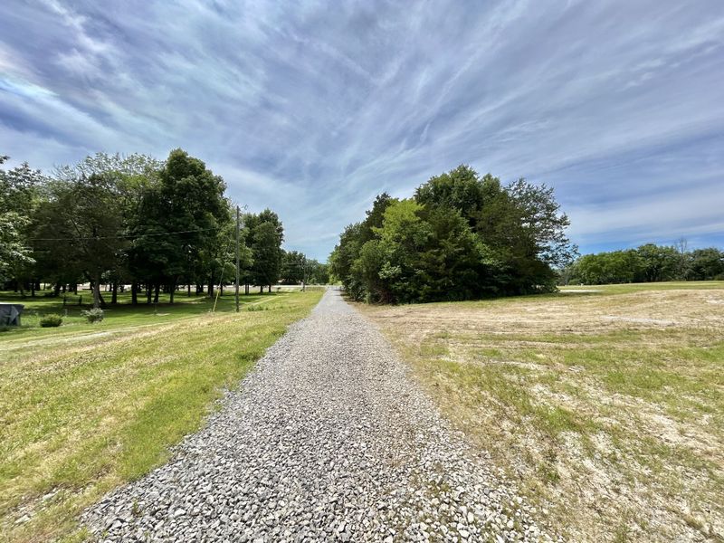 2 Murfreesboro Rd, Lebanon, TN 37090