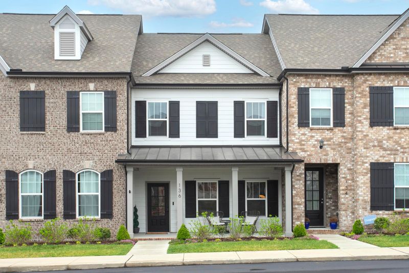 136 Grandstand Blvd, Gallatin, TN 37066