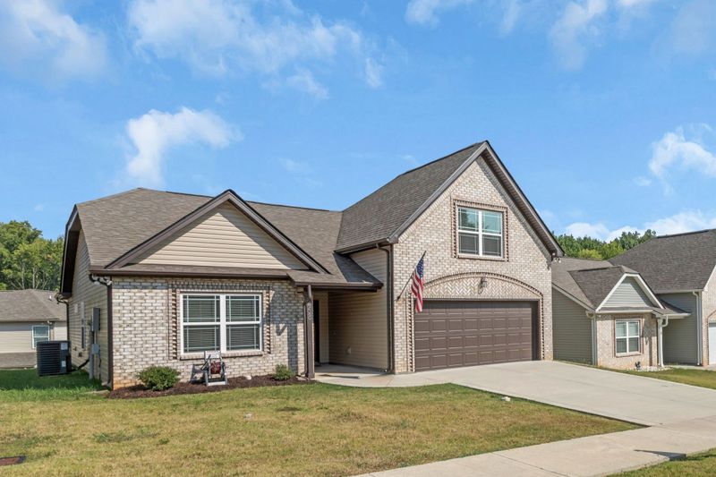 468 Golf Club Ln, Springfield, TN 37172