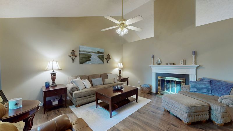 2517 Park Green Ln, Old Hickory, TN 37138
