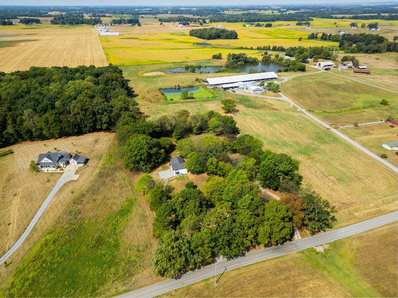5744 Highland Rd, Orlinda, TN 37141