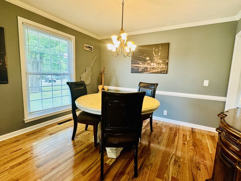 126 Maple Dr, Hendersonville, TN 37075