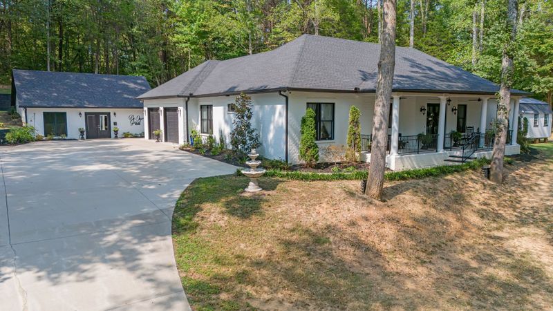 3052 Sweethome Rd, Chapmansboro, TN 37035