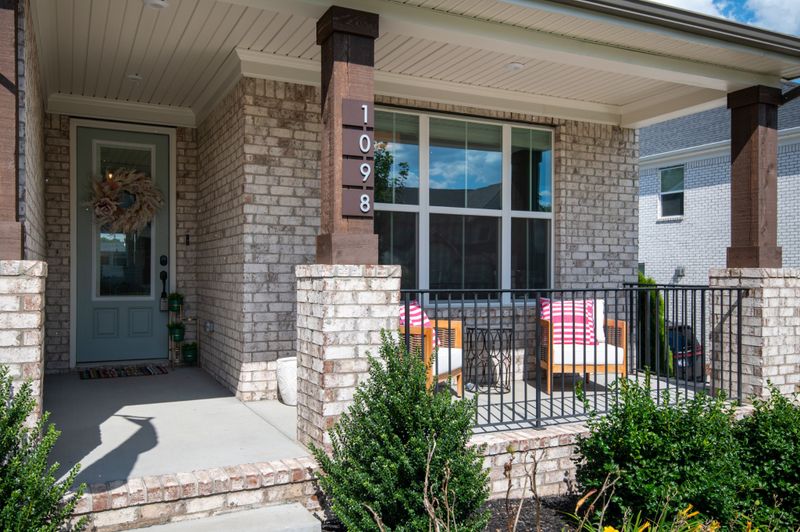1098 River Oaks Blvd, Lebanon, TN 37090