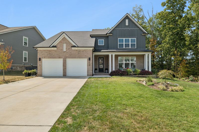 6500 Desmond Ave, Murfreesboro, TN 37128