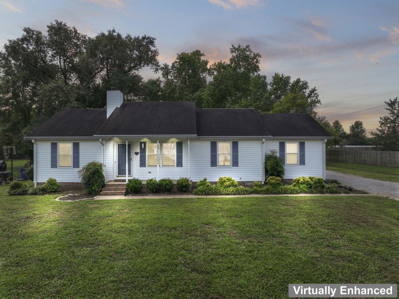 682 Morris Dr, Murfreesboro, TN 37130