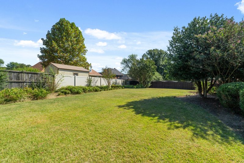 123 Pembroke Dr, Hendersonville, TN 37075