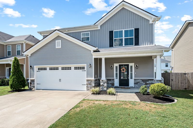 4242 Golden Sun Ct, Murfreesboro, TN 37127