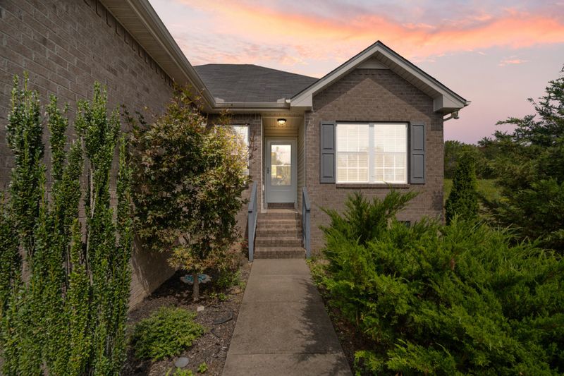 3149 Barretts Ridge Dr, Murfreesboro, TN 37130