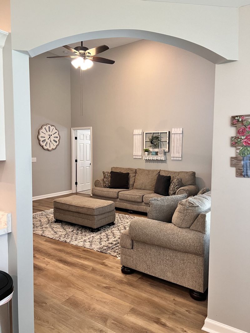 107 Irish Oaks Dr, Portland, TN 37148