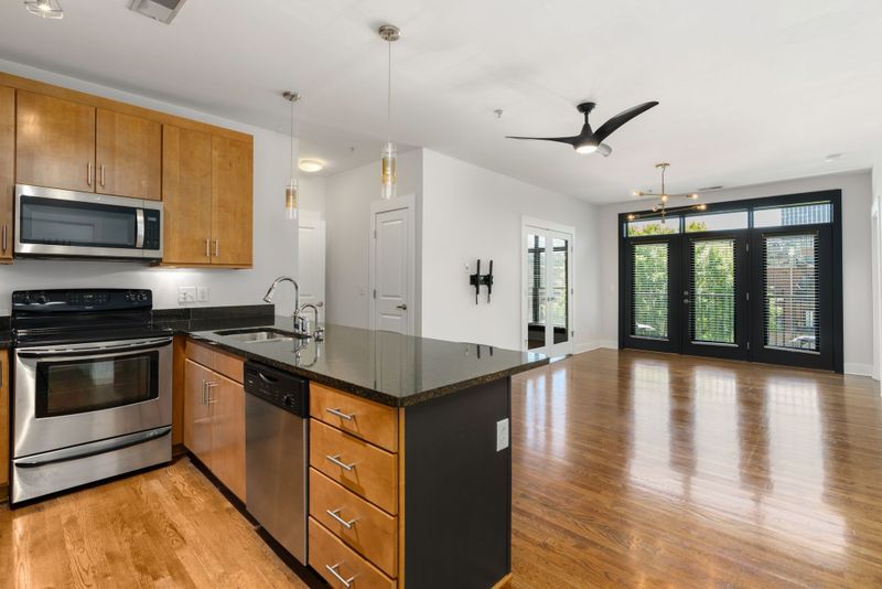 817 3rd Ave N #316, Nashville, TN 37201