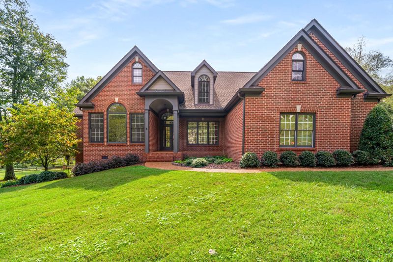 110 Century Oak Dr, Franklin, TN 37069