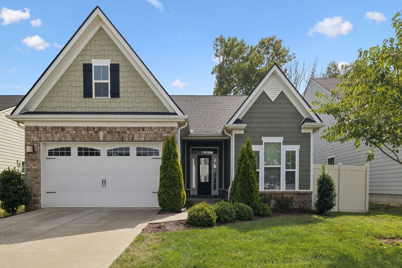 2718 Goose Creek Ln, Murfreesboro, TN 37128