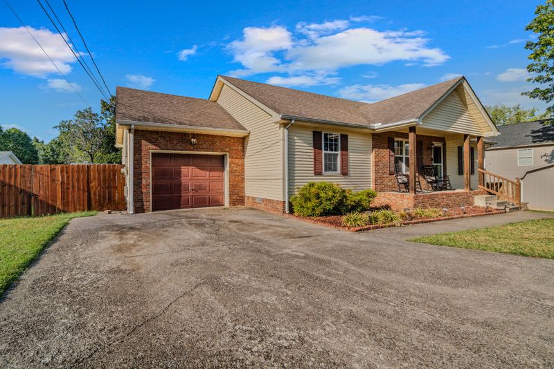 329 Timberglenn Dr, Smyrna, TN 37167