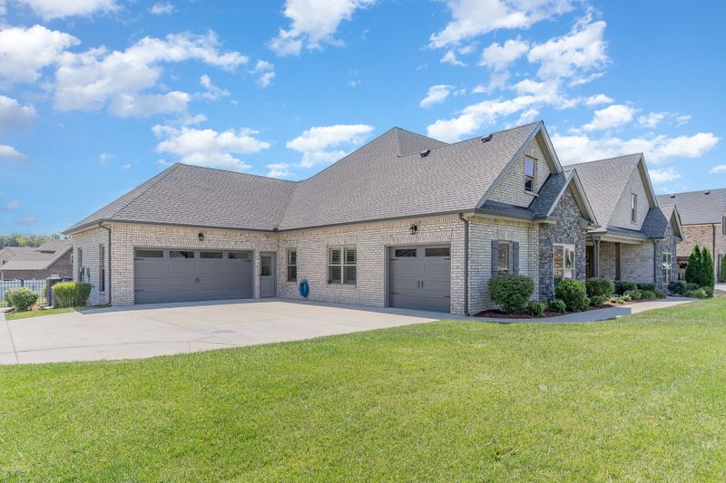 3501 Courtney Ln, Murfreesboro, TN 37129