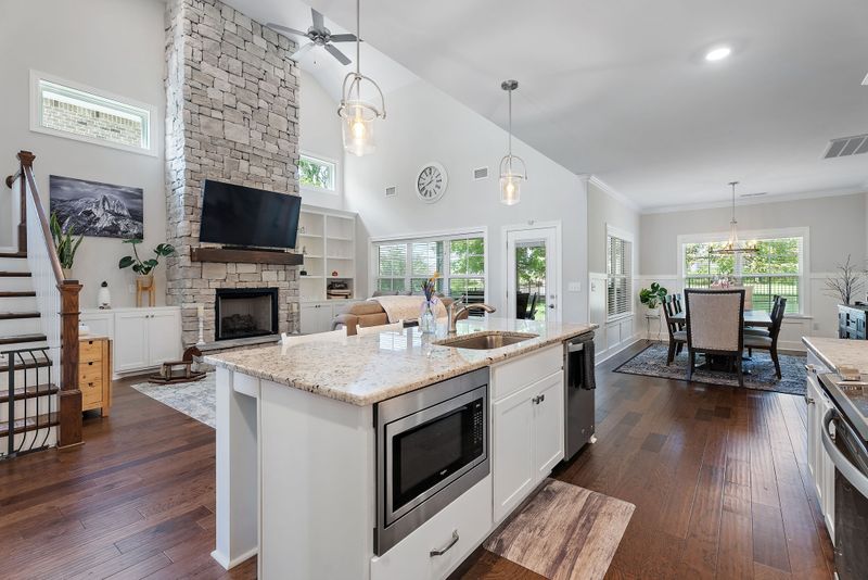 4310 Attleboro Dr, Murfreesboro, TN 37128