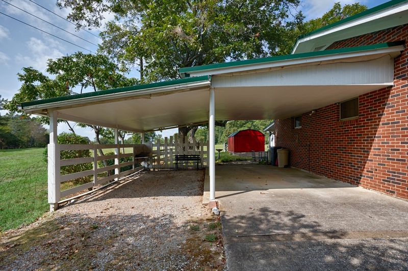 29235 Mims St, Ardmore, AL 35739