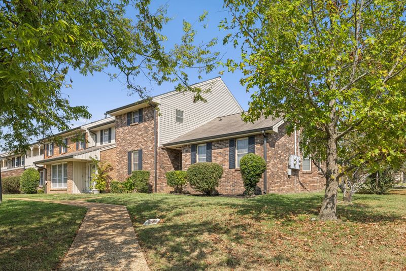 4001 Anderson Rd #S162, Nashville, TN 37217