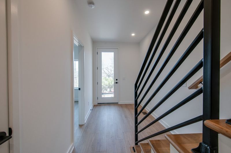 618 Annex Ave #A, Nashville, TN 37209