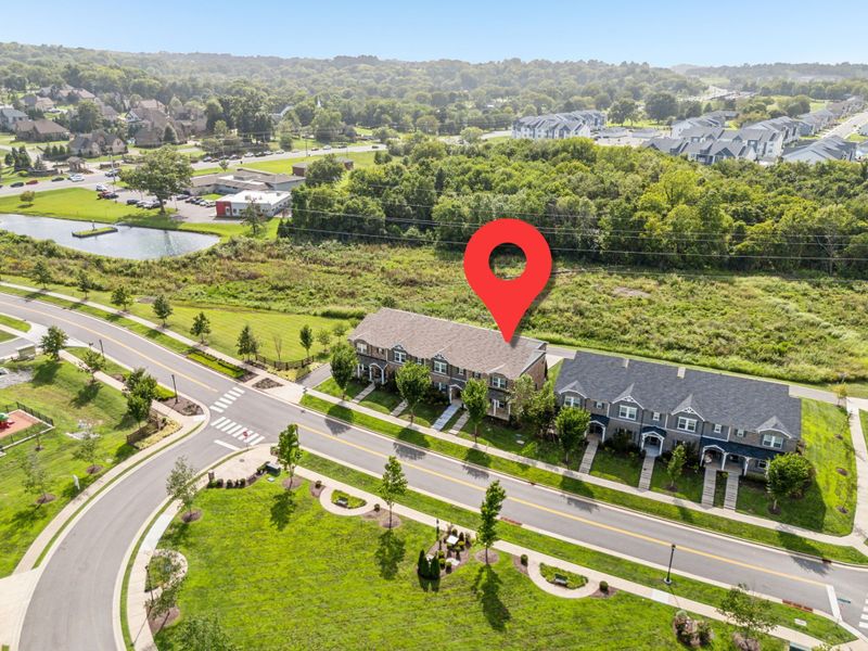 1107 Fairmont Ln, Lebanon, TN 37087