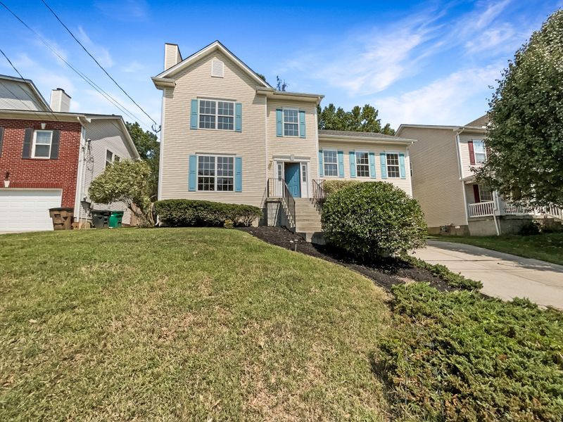 6017 Monroe Xing, Antioch, TN 37013