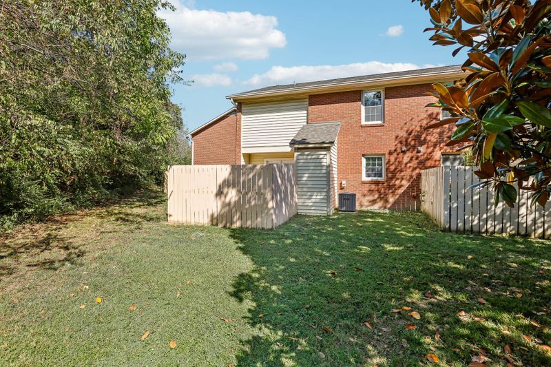 411 Westfield Dr #411, Nashville, TN 37221