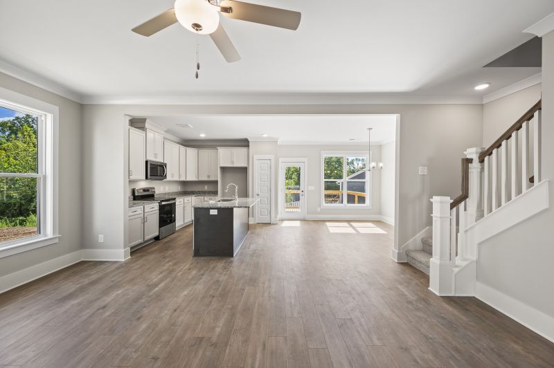 7586 Maggie Dr, Antioch, TN 37013