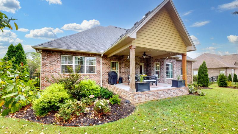 277 Grandview Cir, Gallatin, TN 37066