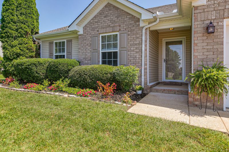 2222 New Port Dr, Spring Hill, TN 37174