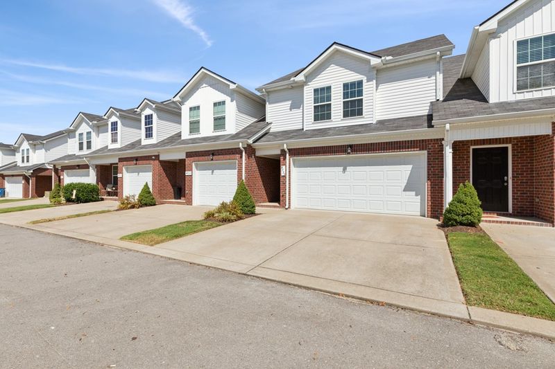4735 Chelanie Cir, Murfreesboro, TN 37129