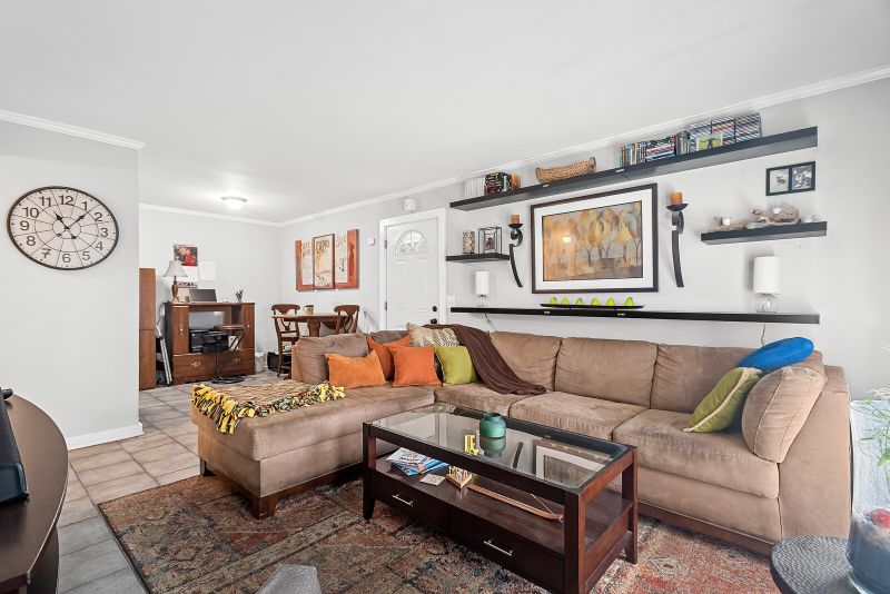 500 Paragon Mills Rd #N6, Nashville, TN 37211