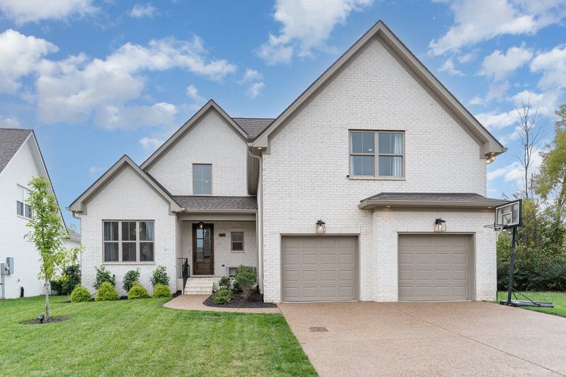 1713 Sorrell Park Dr, Spring Hill, TN 37174