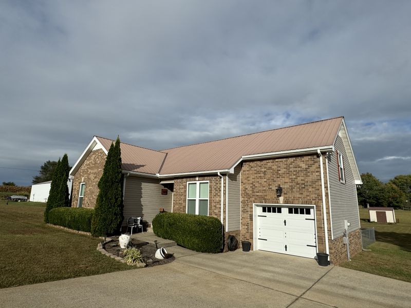 344 Tom Ferrell Rd, Portland, TN 37148