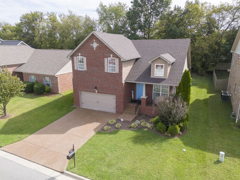 7904 Oakfield Grv, Brentwood, TN 37027