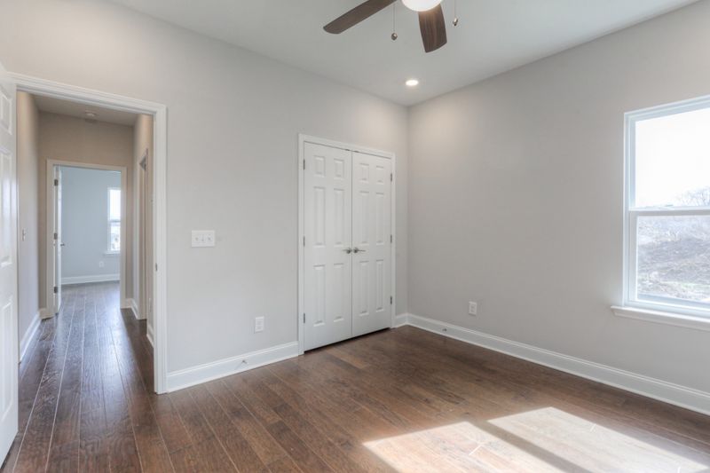 137 Pops Pl, White House, TN 37188