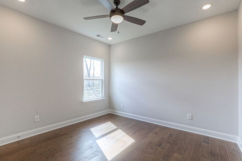 137 Pops Pl, White House, TN 37188