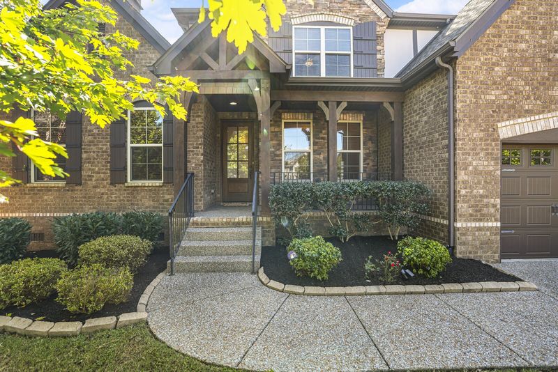 5408 Coventry Hill Ln, Hermitage, TN 37076