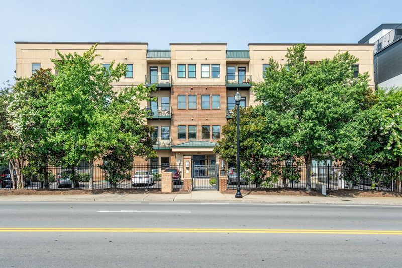 2201 8th Ave S #206, Nashville, TN 37204