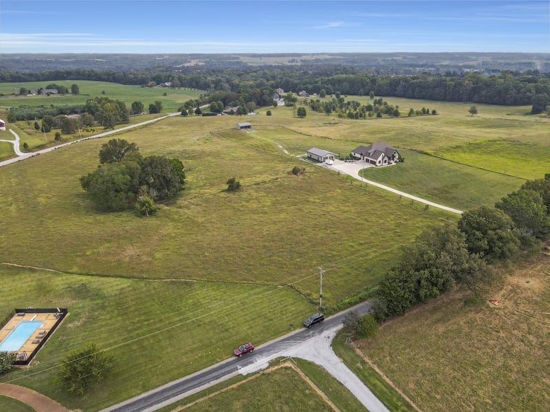 0 Edd Ross Rd, Cedar Hill, TN 37032