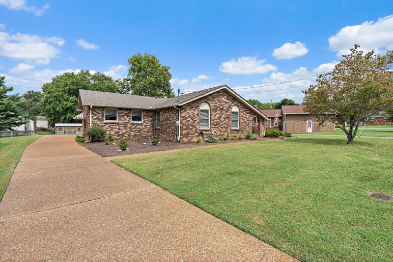 4392 Baton Rouge Dr, Hermitage, TN 37076