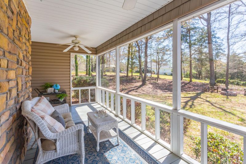 708 Magnolia Ln, Chatsworth, GA 30705